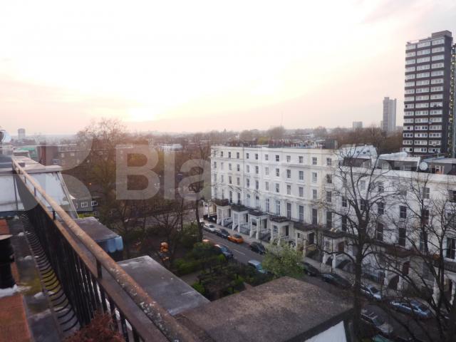 			NEW INSTRUCTION!, Studio Apartment, 1 bath, 1 reception Studio			 St Stephens Gardns, NOTTING HILL